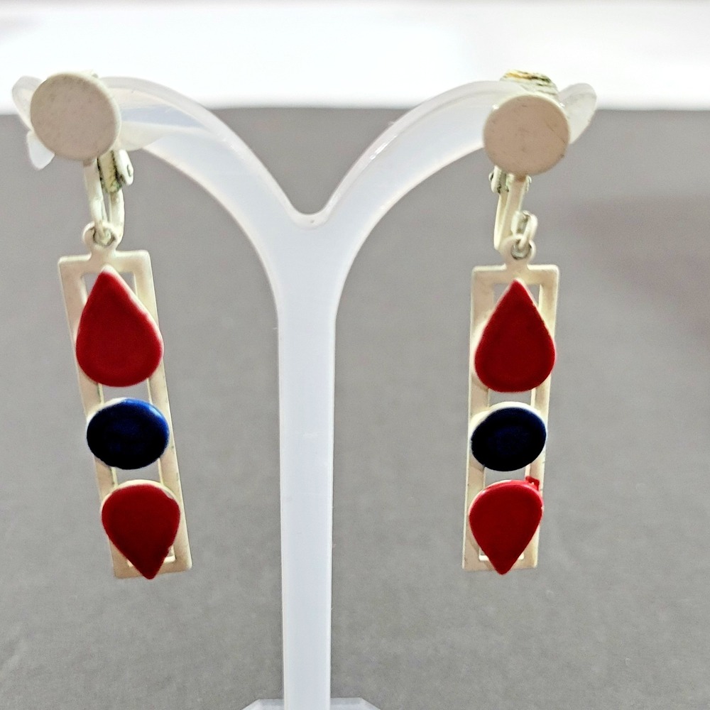 Vintage Red White Blue Dangle Clip On Earrings 2" Retro